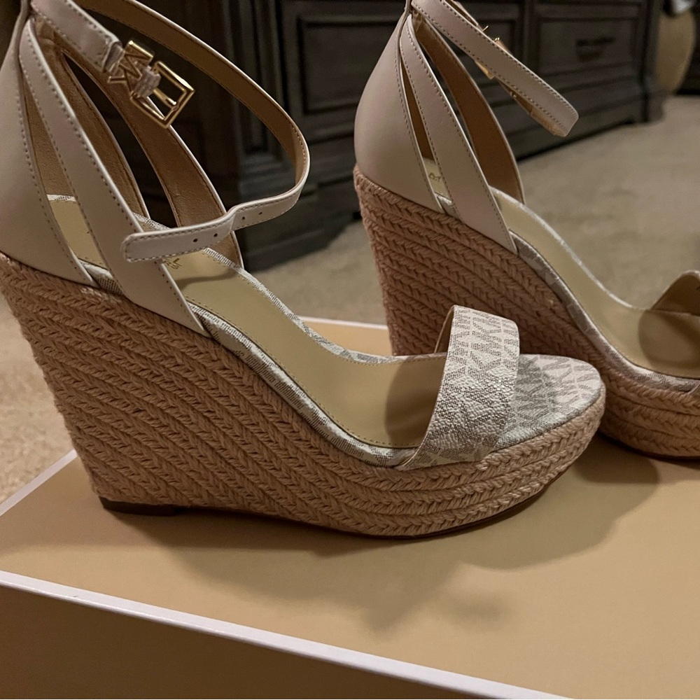 Michael Kors, Kimberly Leather Wedge Sandal